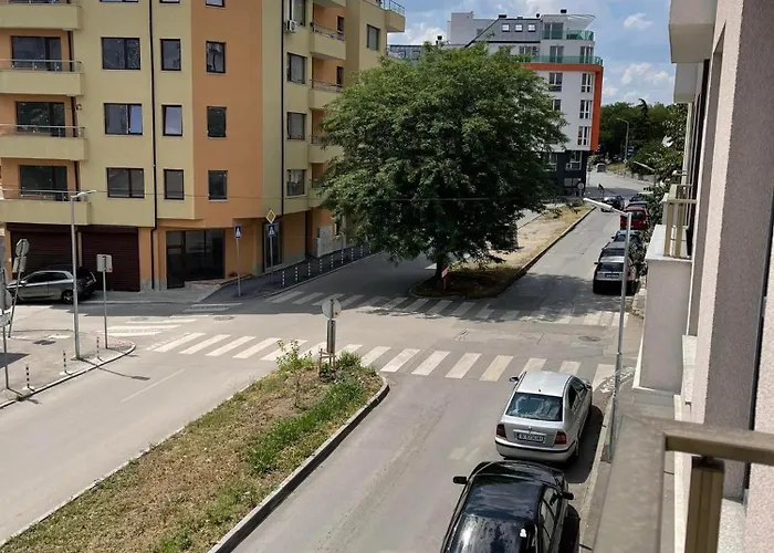 Апартамент Dani